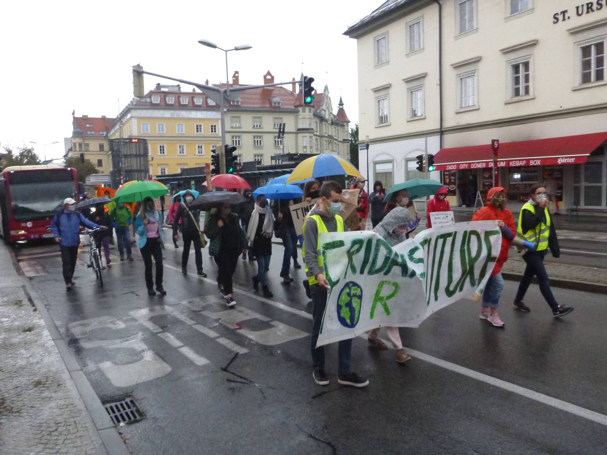 Fridays for Future on 2020-09-25, Klagenfurt, Photo #2