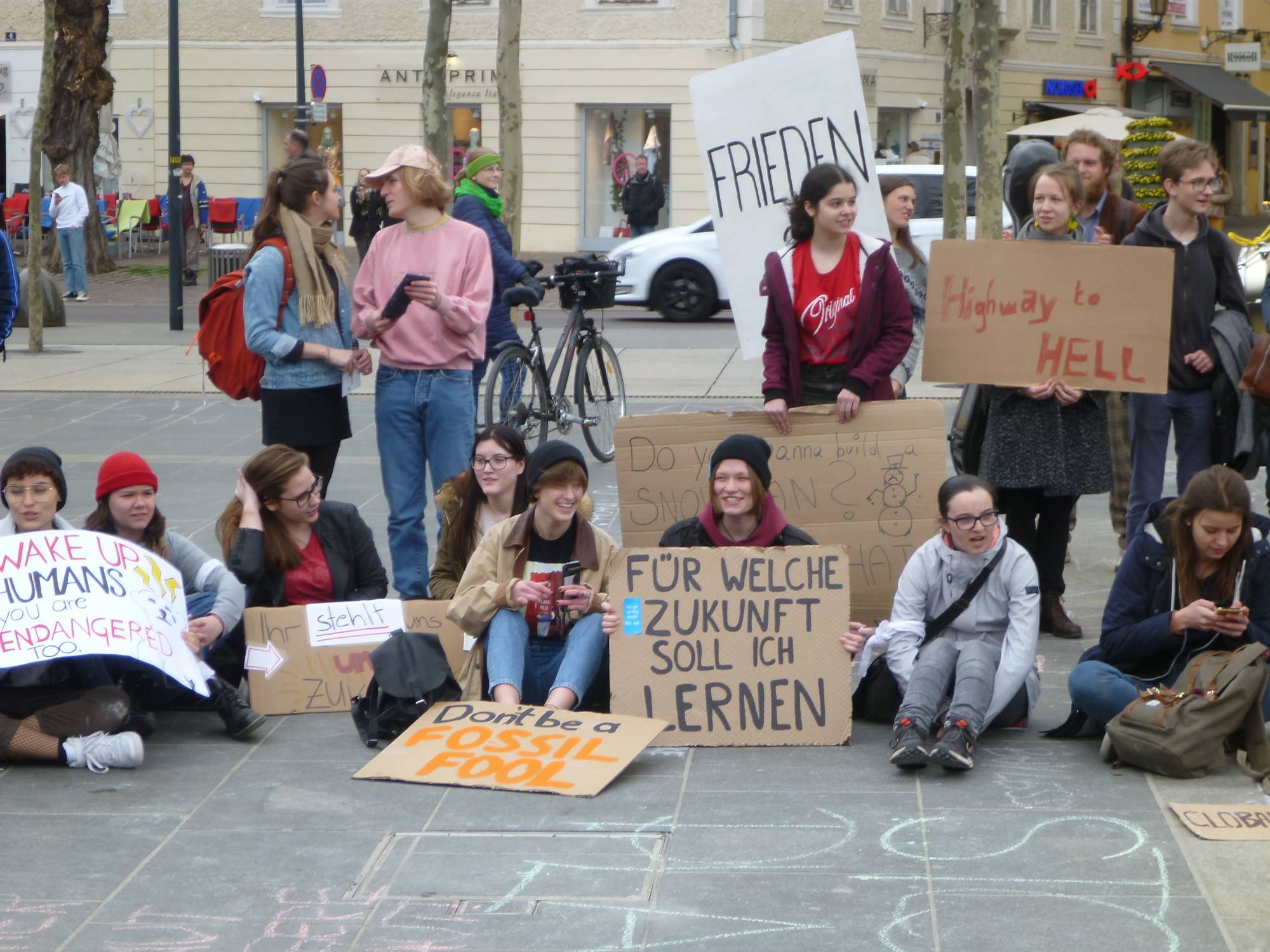 Fridays for Future on 2019-03-15 in Klagenfurt on Lake Wörthersee, Photo #22