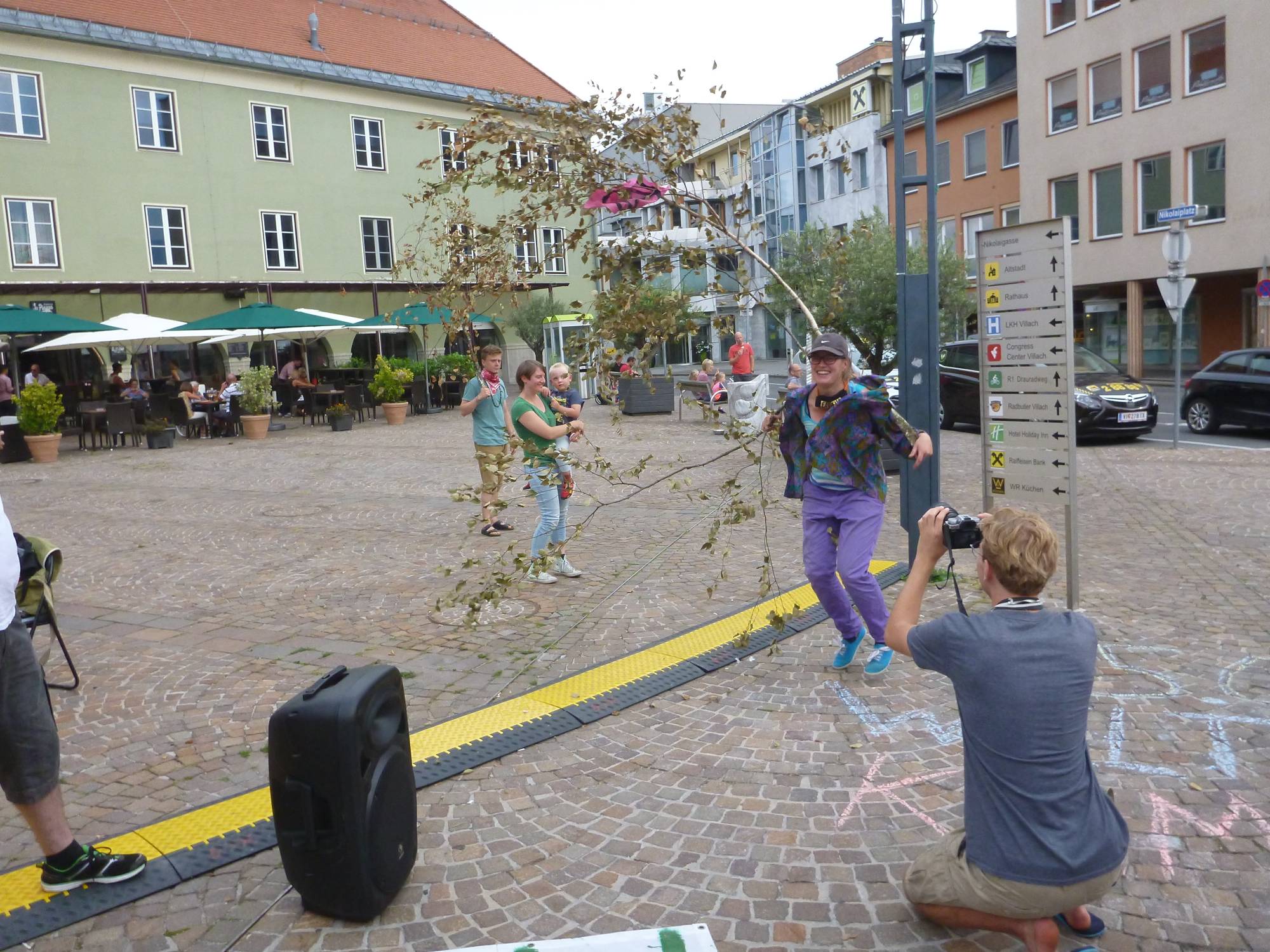 Fridays for Future on 2020-08-28 für den Amazonas, Villach, Nikolaiplatz, Photo #22